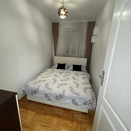 Blue Moon Apartment