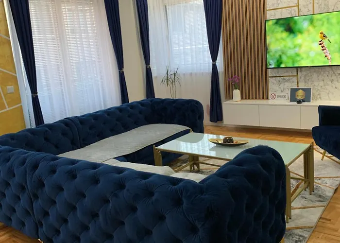 Blue Moon * Sarajevo