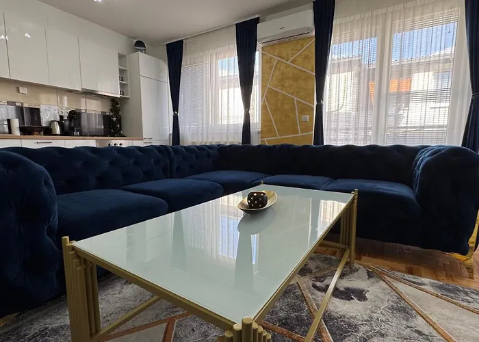 Blue Moon * Sarajevo